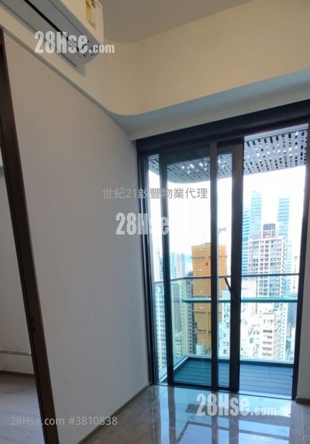 Caine Hill 租盘 1 房 , 1 浴室 289 平方尺