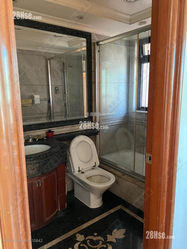 No.1 Ho Man Tin Hill Sell 4 Bedrooms 1,481 ft²