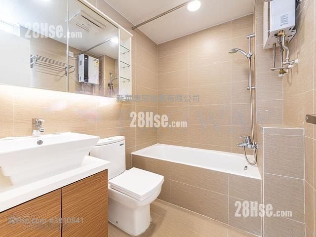 Wah Sen Court Rental 3 Bedrooms , 2 Bathrooms 1,342 ft²