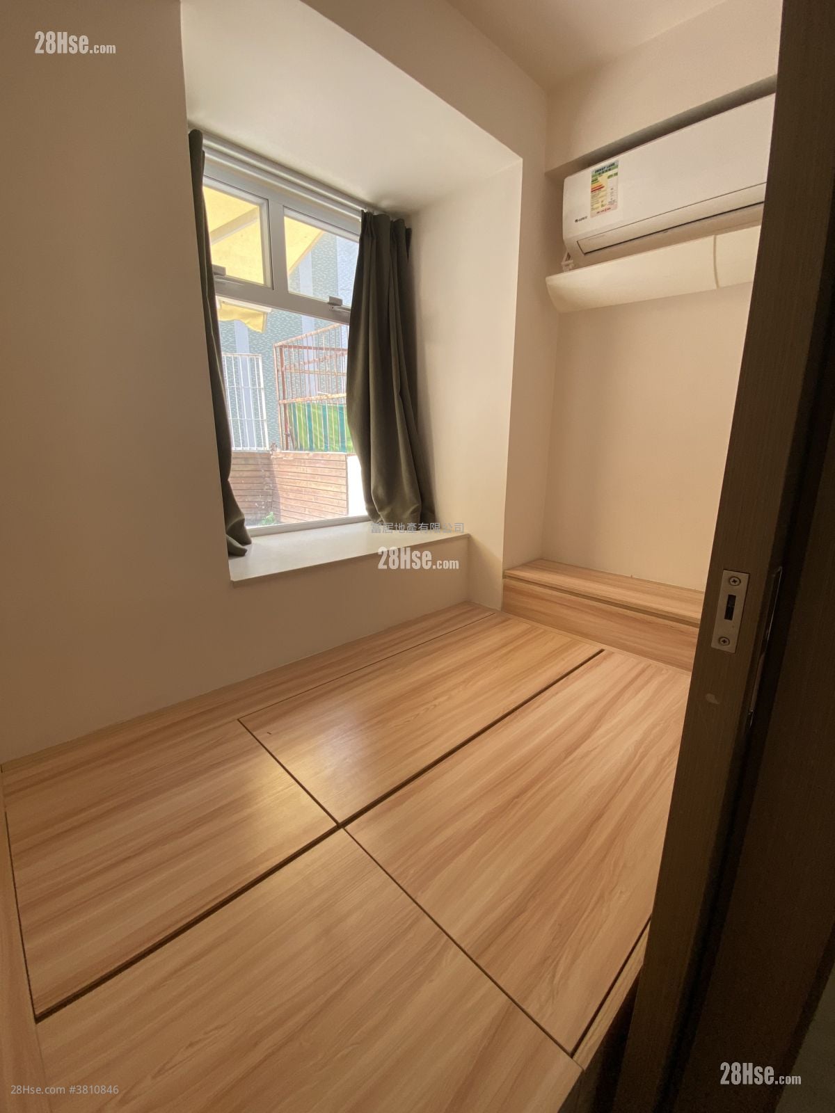 康辉大厦 售盘 2 房 , 1 浴室 210 平方尺