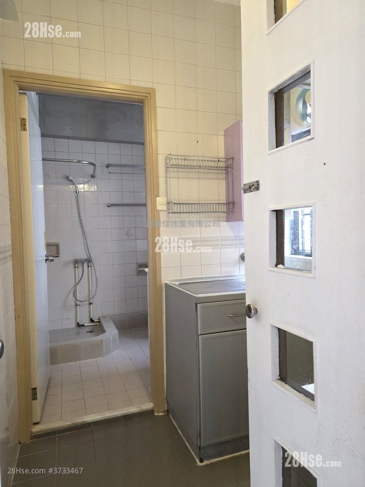 Chinese Mansion Rental 2 Bedrooms , 1 Bathroom 466 ft²