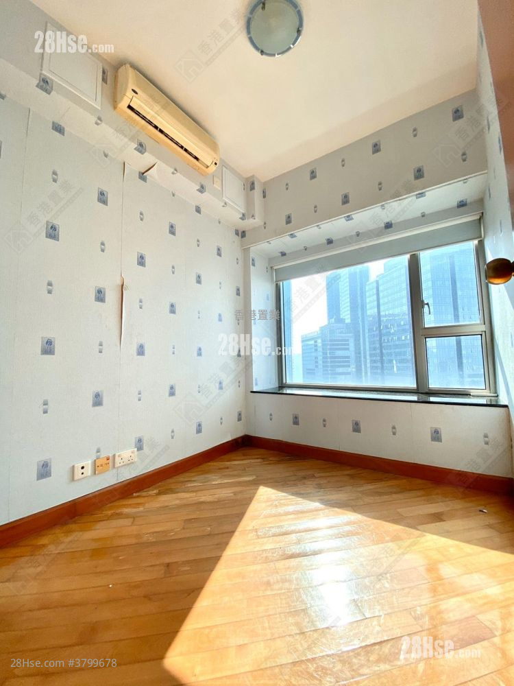 擎天半岛 售盘 3 房 , 2 浴室 808 平方尺