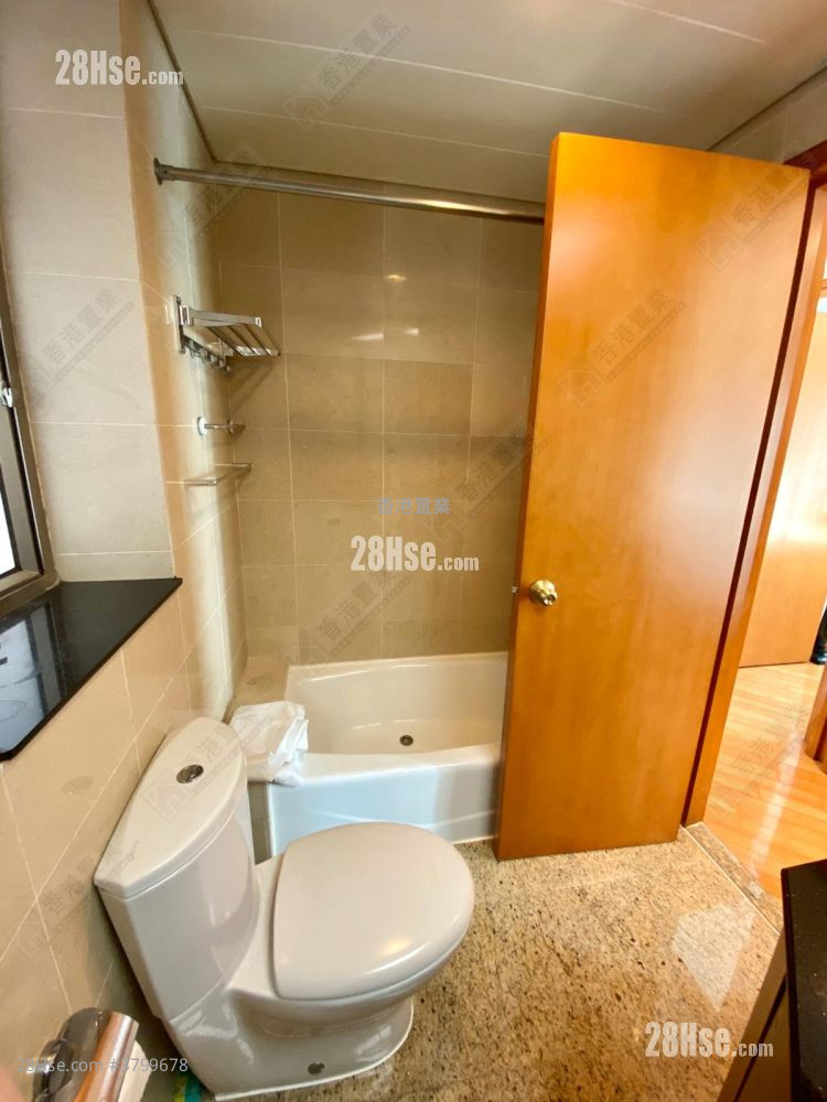 擎天半岛 售盘 3 房 , 2 浴室 808 平方尺