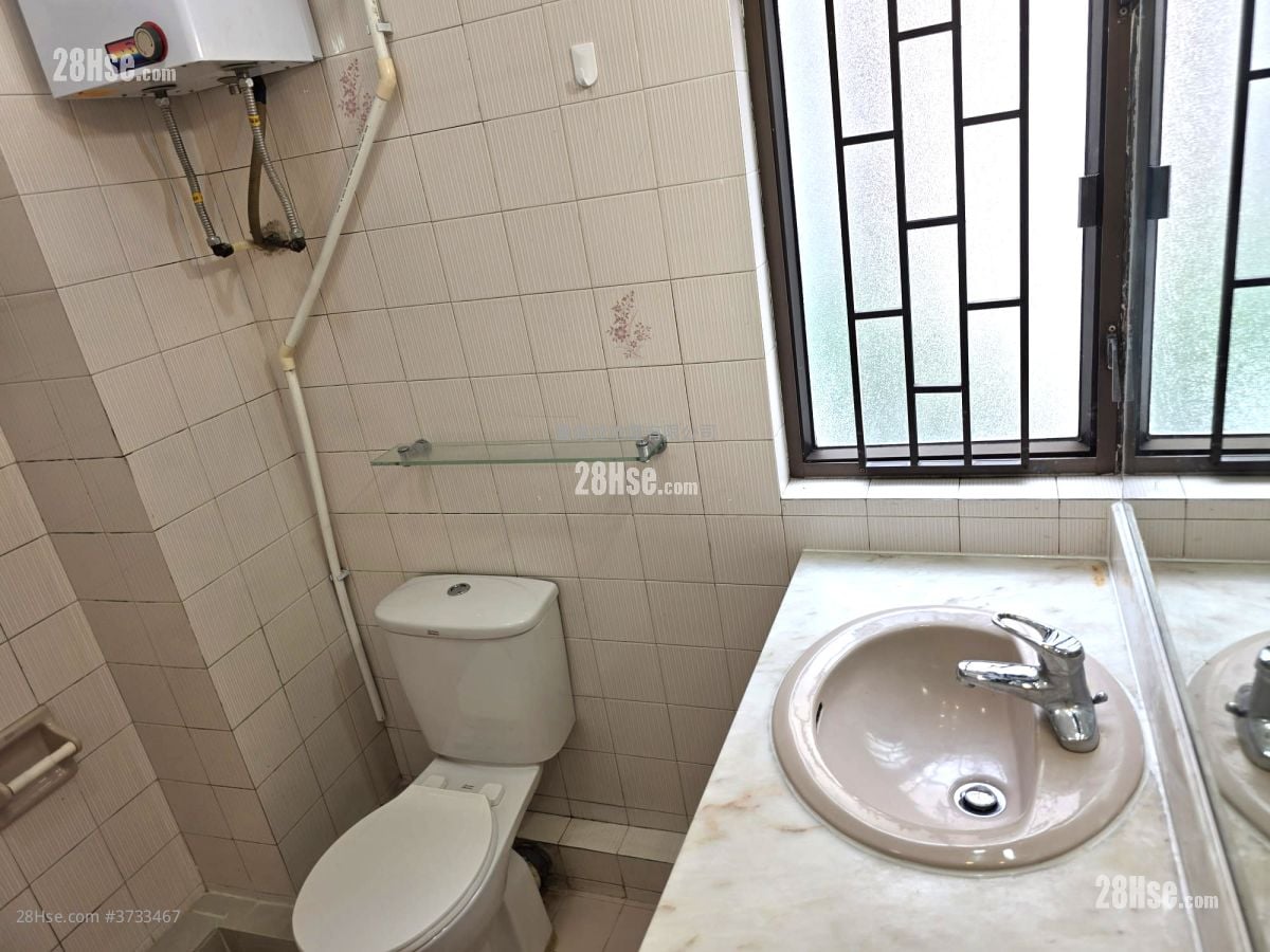 Chinese Mansion Rental 2 Bedrooms , 1 Bathroom 466 ft²