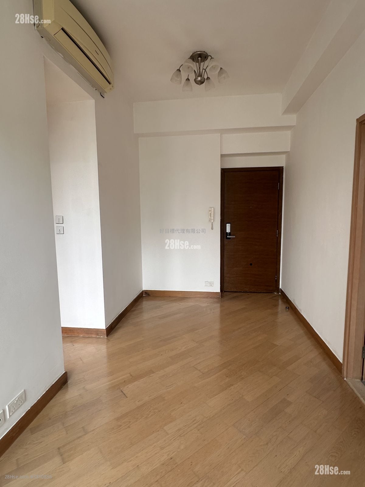 港岛东18 租盘 2 房 , 1 浴室 469 平方尺