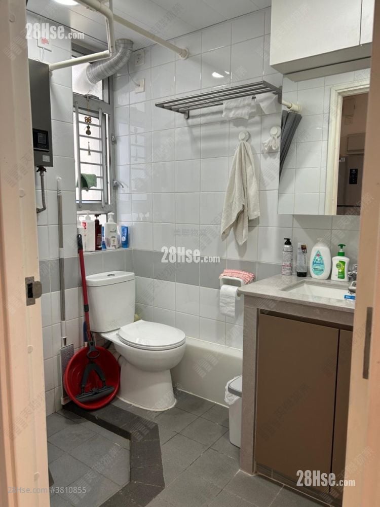 青富苑 售盘 2 房 , 1 浴室 459 平方尺