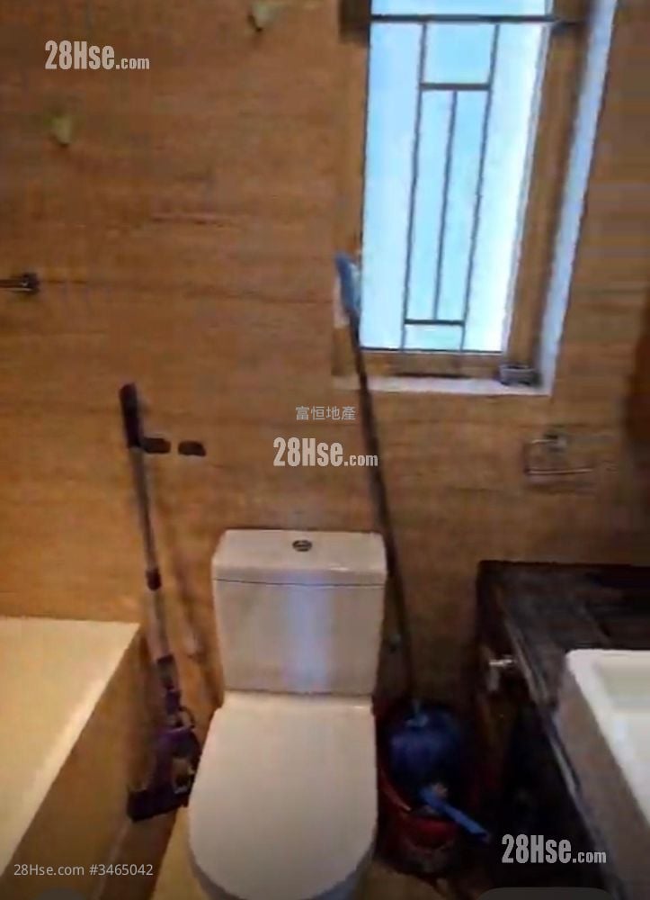 Harbour Place Sell 2 Bedrooms , 1 Bathroom 481 ft²