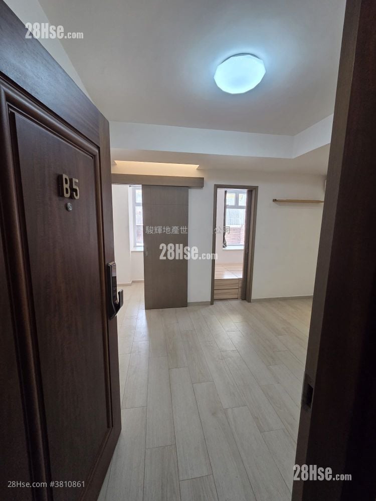 康輝大廈 租盤 2 房 , 1 浴室 210 平方呎