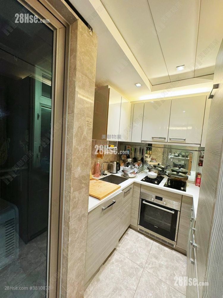 天晋 售盘 3 房 , 2 浴室 709 平方尺