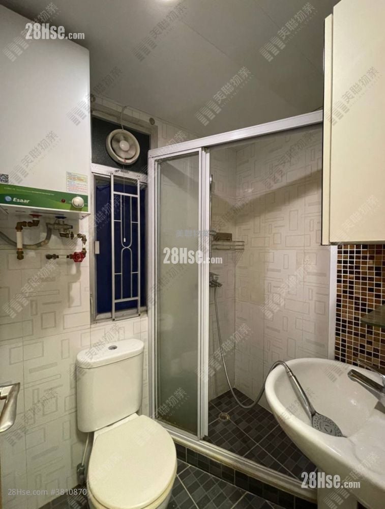 希尔顿中心 租盘 2 房 , 1 浴室 274 平方尺