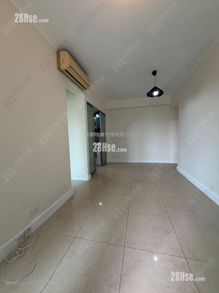 The Capitol Sell 2 Bedrooms , 1 Bathroom 519 ft²