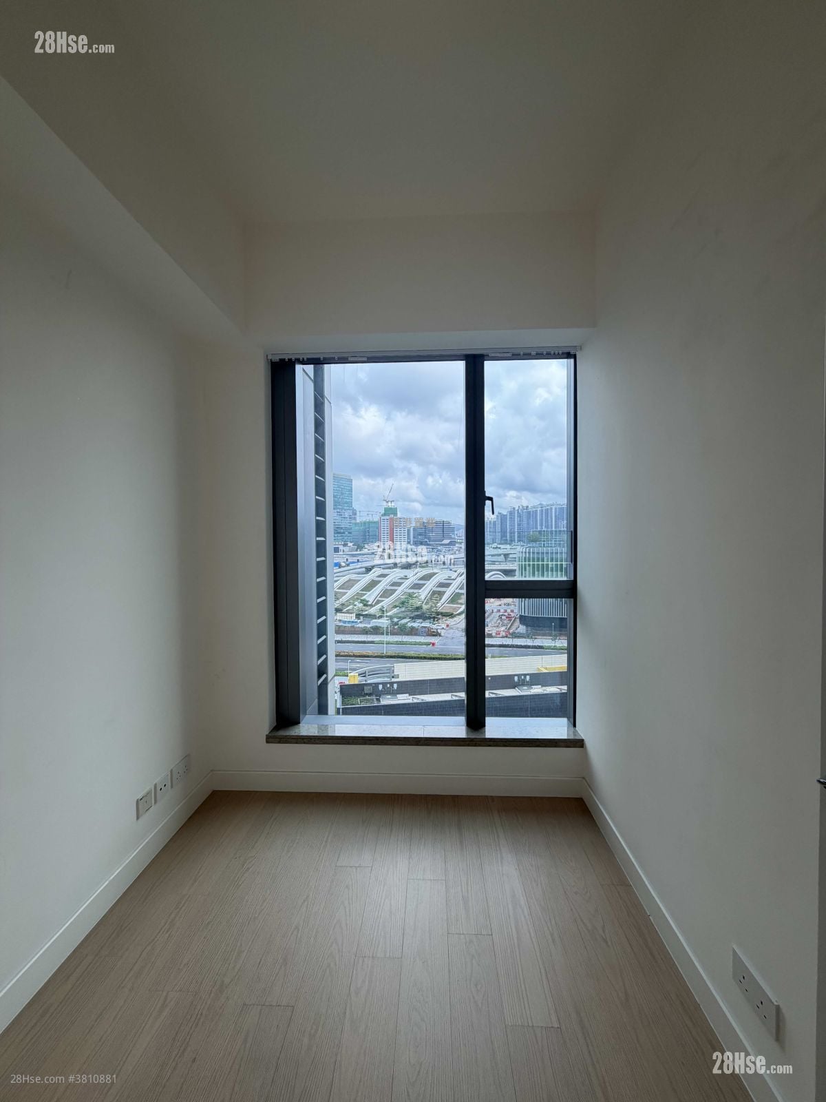 Monaco Rental 3 Bedrooms 827 ft²