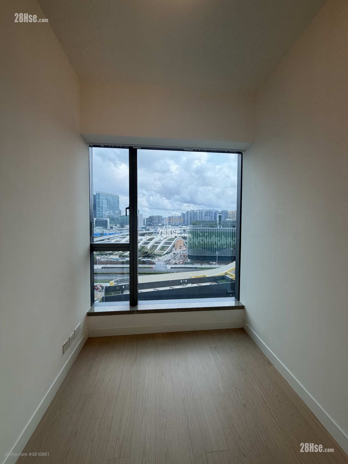 Monaco Rental 3 Bedrooms 827 ft²