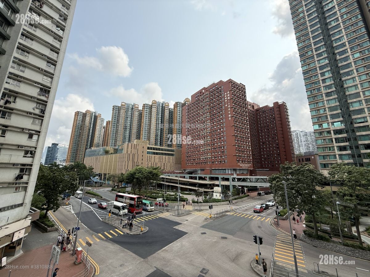 Hunghom Bay Centre Rental 4 Bedrooms , 2 Bathrooms 953 ft²