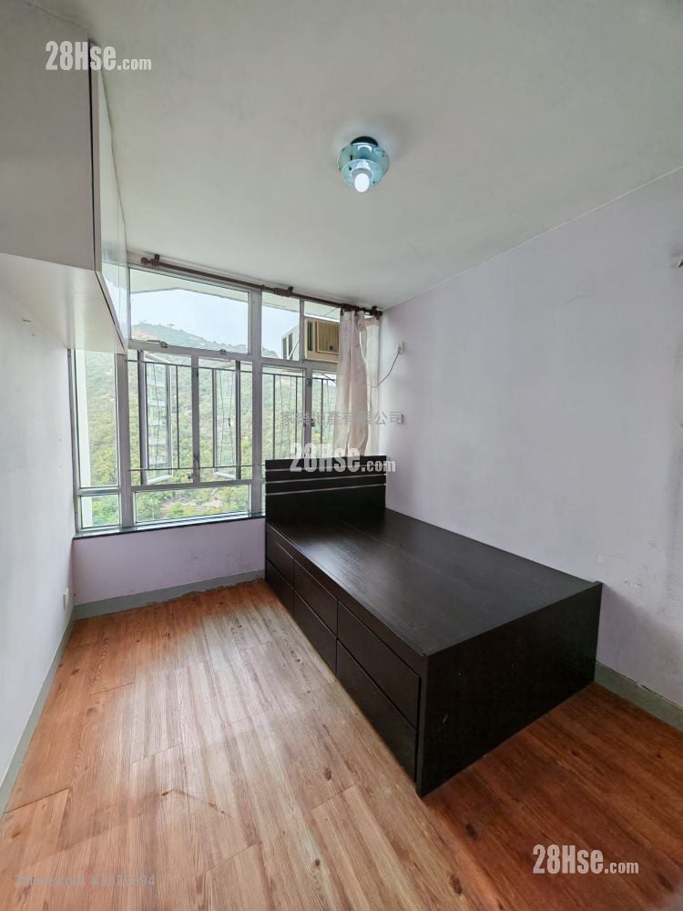 Tung Chun Court Sell 2 Bedrooms , 1 Bathroom 433 ft²