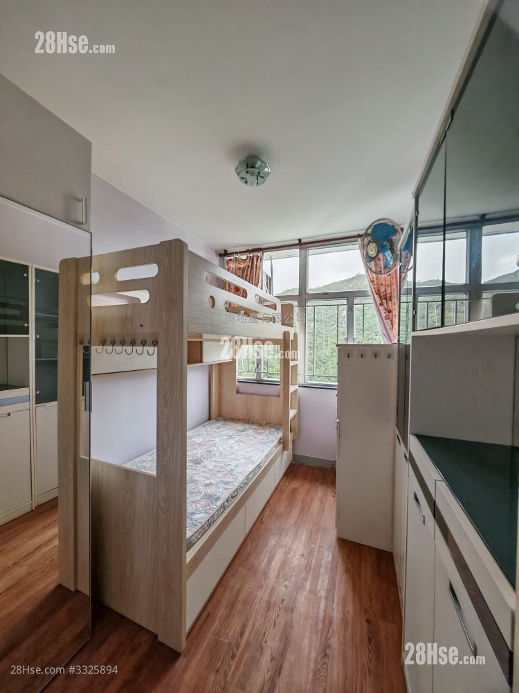 Tung Chun Court Sell 2 Bedrooms , 1 Bathroom 433 ft²