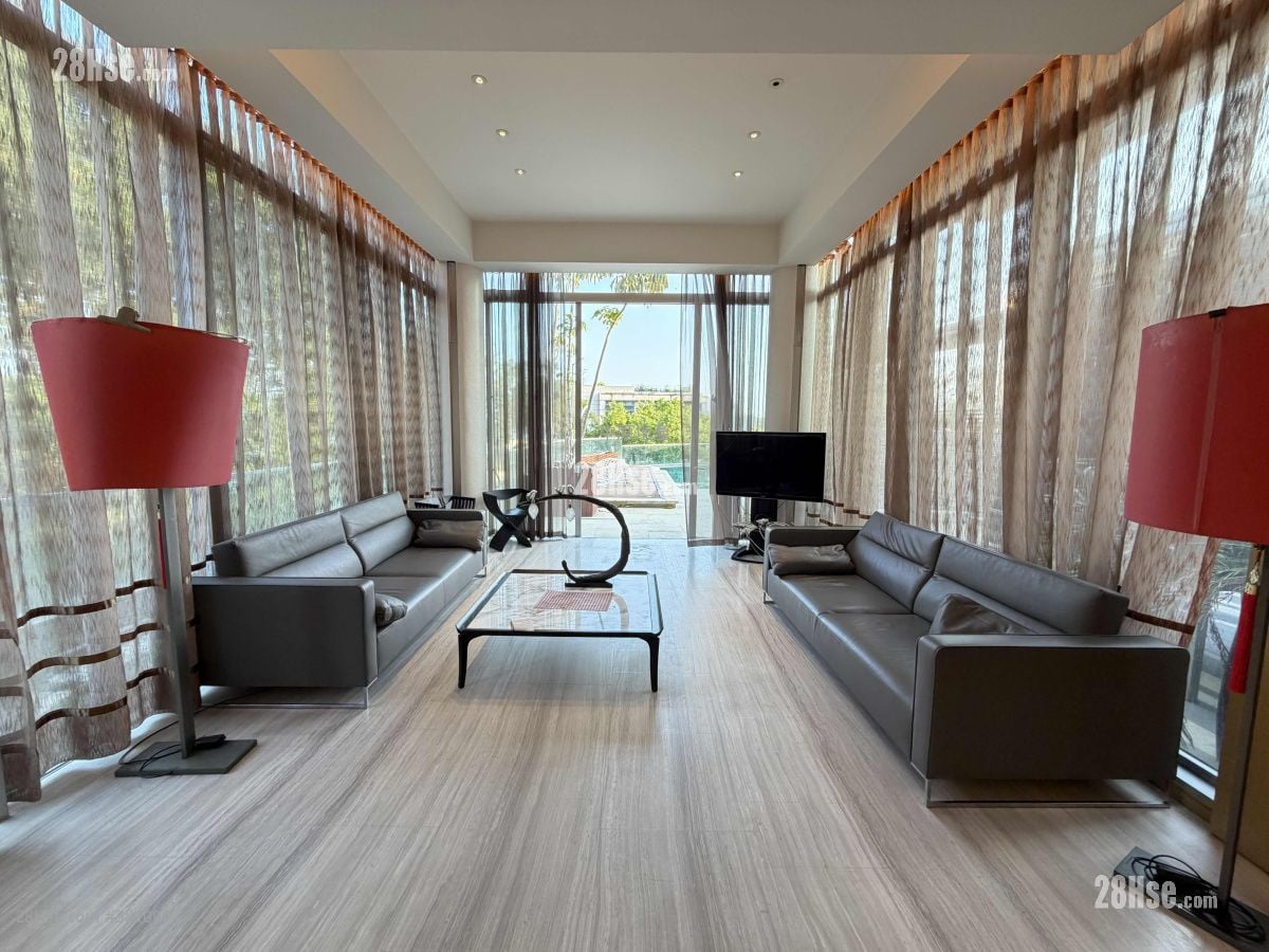 泷珀 租盘 2,630 平方尺