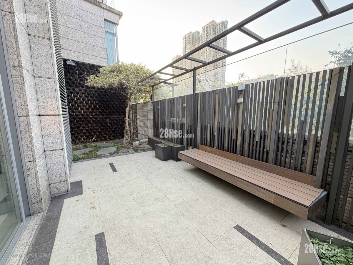 泷珀 租盘 2,630 平方尺