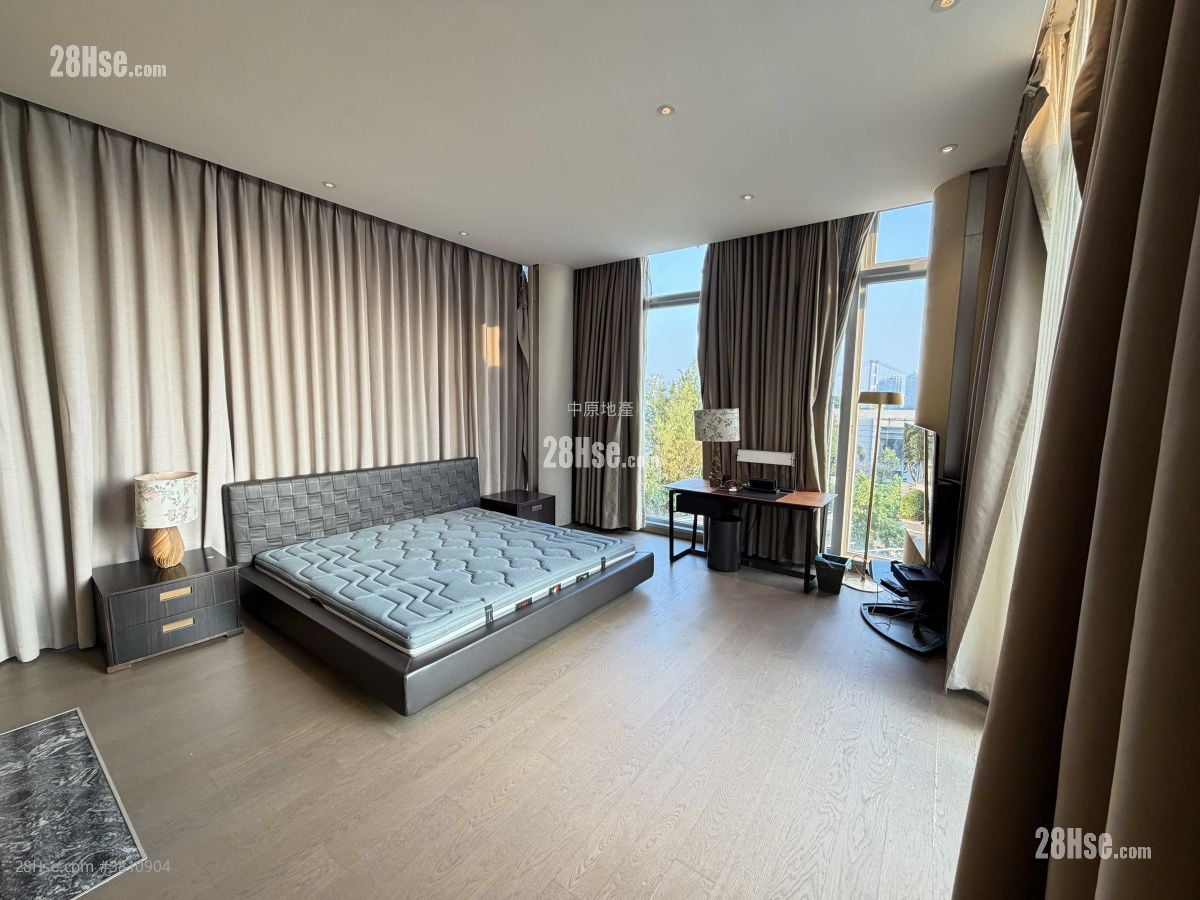 泷珀 租盘 2,630 平方尺