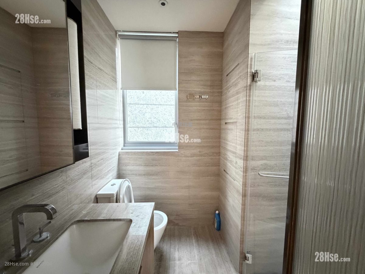 泷珀 租盘 2,630 平方尺