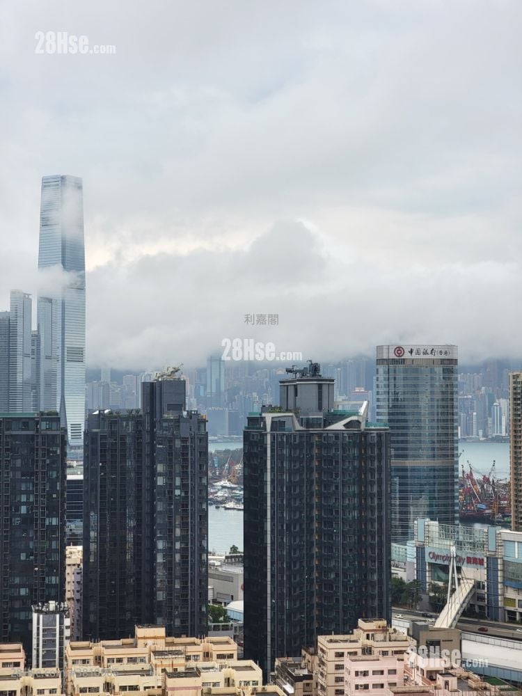 Metro Harbour View Sell 3 Bedrooms 511 ft²