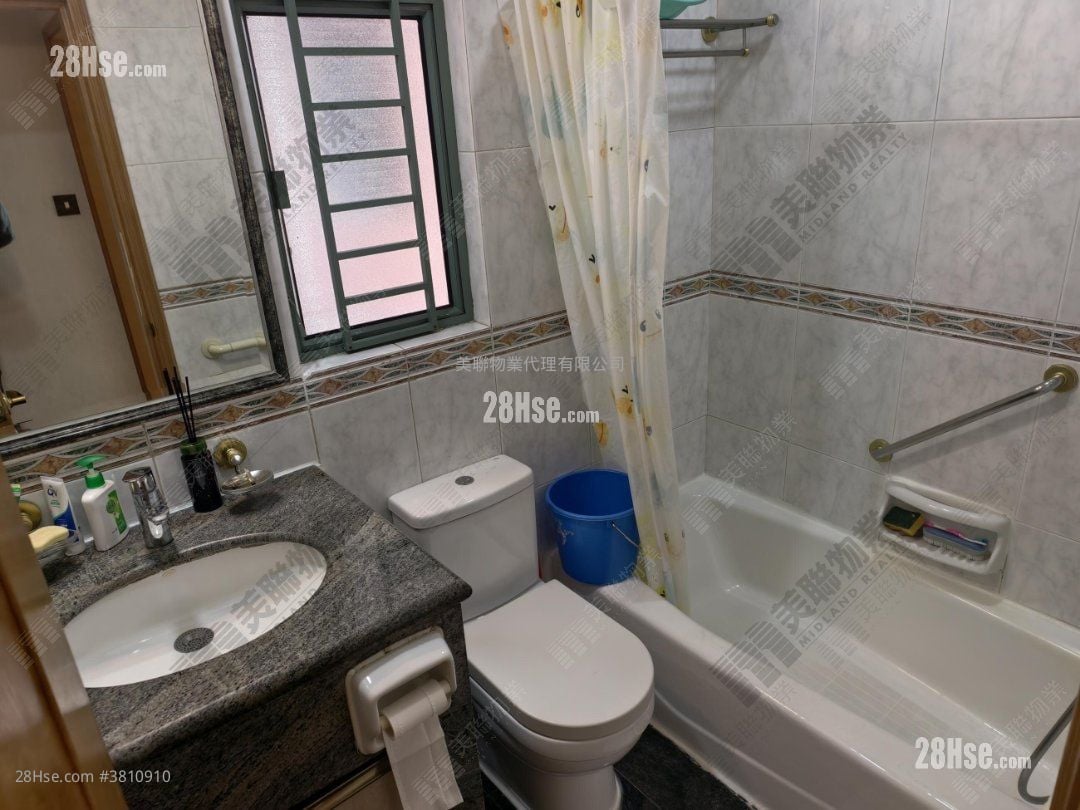 奕翠园 售盘 3 房 865 平方尺