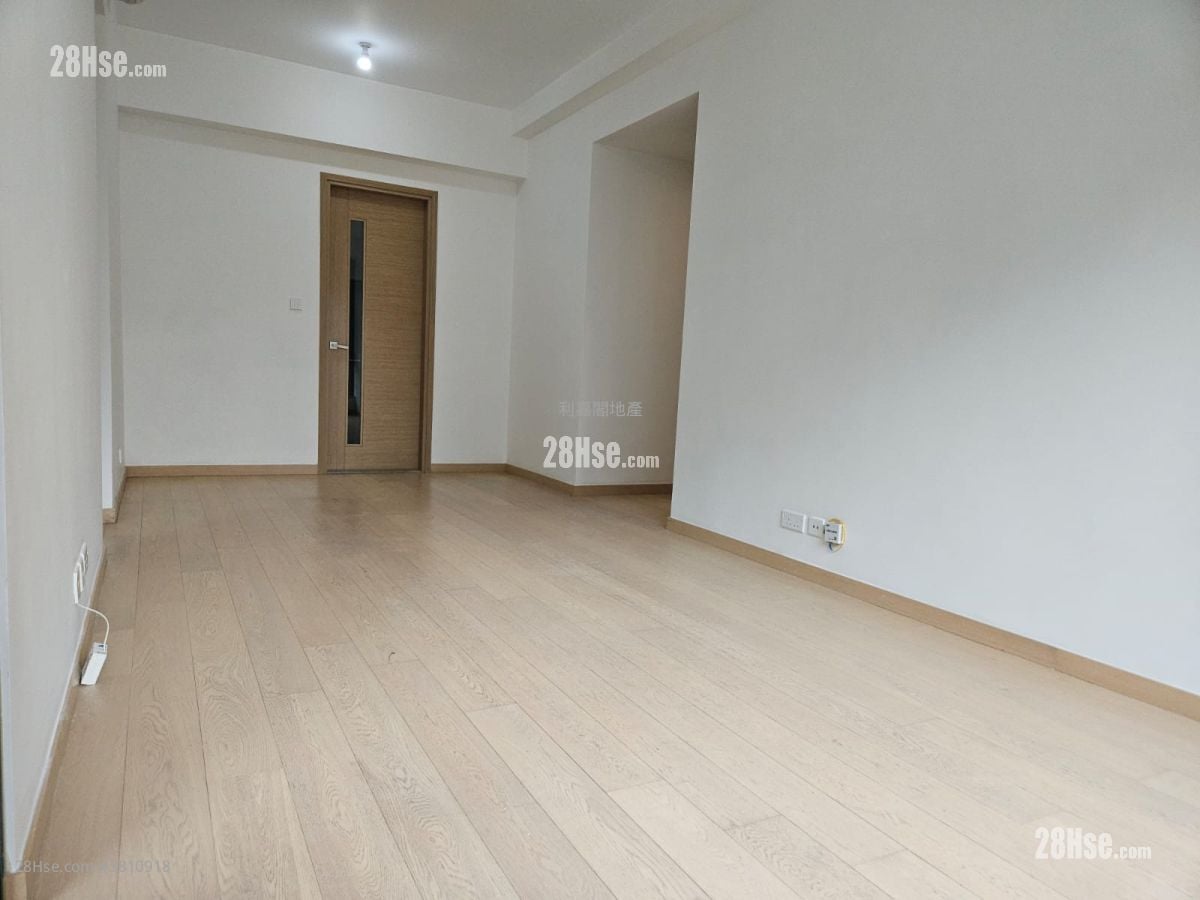 The Bloomsway Sell 2 Bedrooms 624 ft²