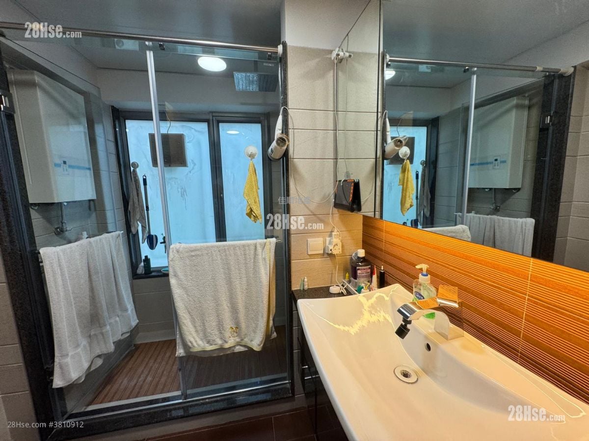 Village Sell 3 Bedrooms , 2 Bathrooms