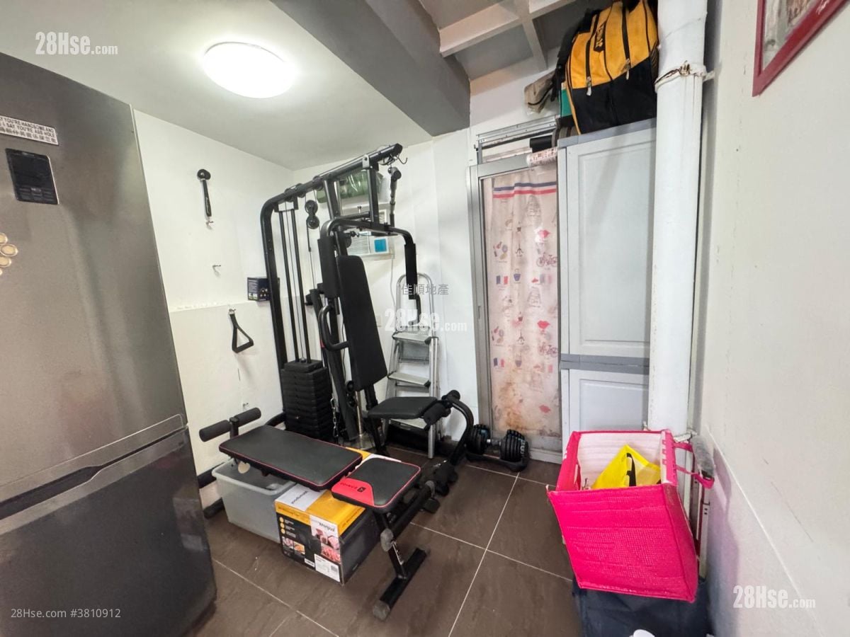 Village Sell 3 Bedrooms , 2 Bathrooms