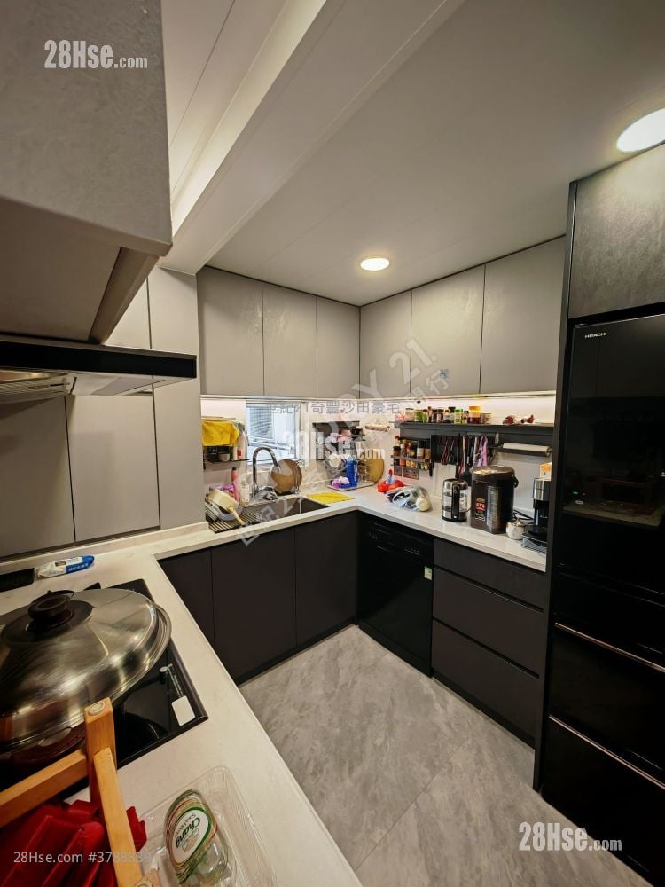 City One Shatin Sell 3 Bedrooms , 2 Bathrooms 853 ft²