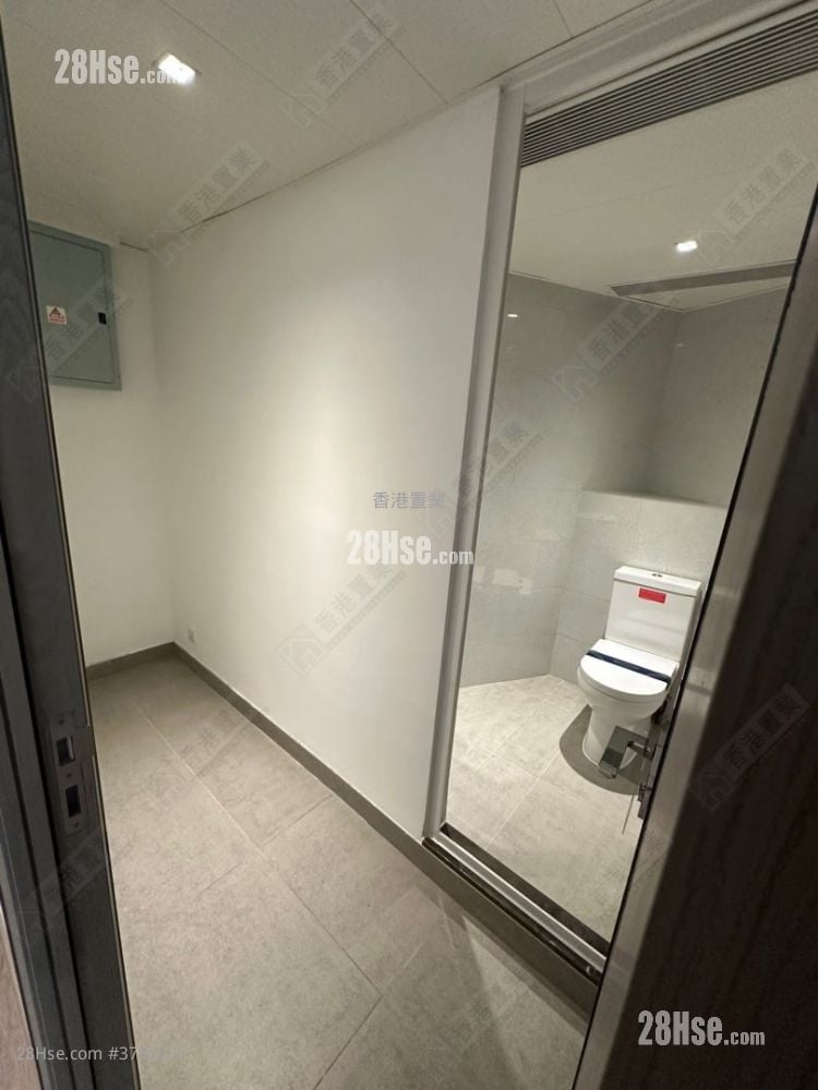 港岛南岸 租盘 3 房 , 2 浴室 796 平方尺