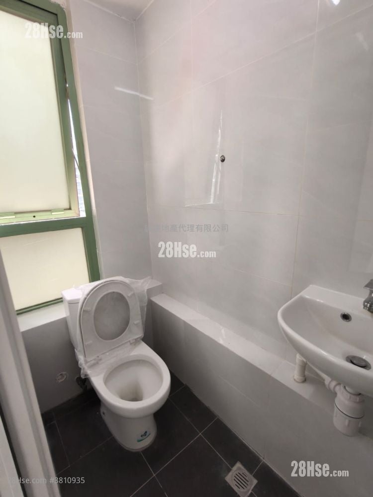 Treasure Centre Rental 1 Toilet