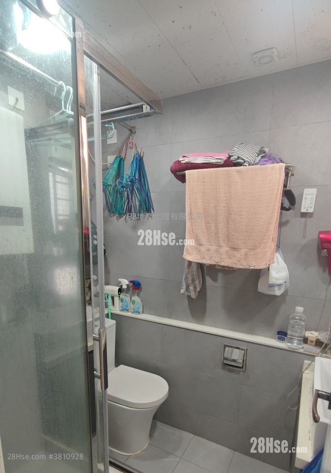 麗翠苑 售盤 2 房 , 1 浴室 388 平方呎