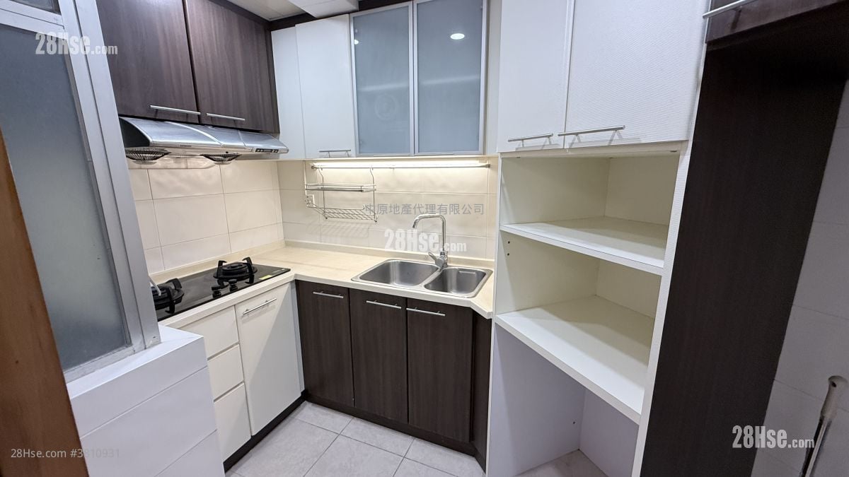 丽港城 租盘 2 房 , 1 浴室 517 平方尺