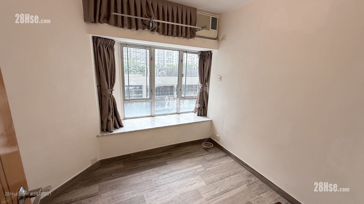 丽港城 租盘 2 房 , 1 浴室 517 平方尺