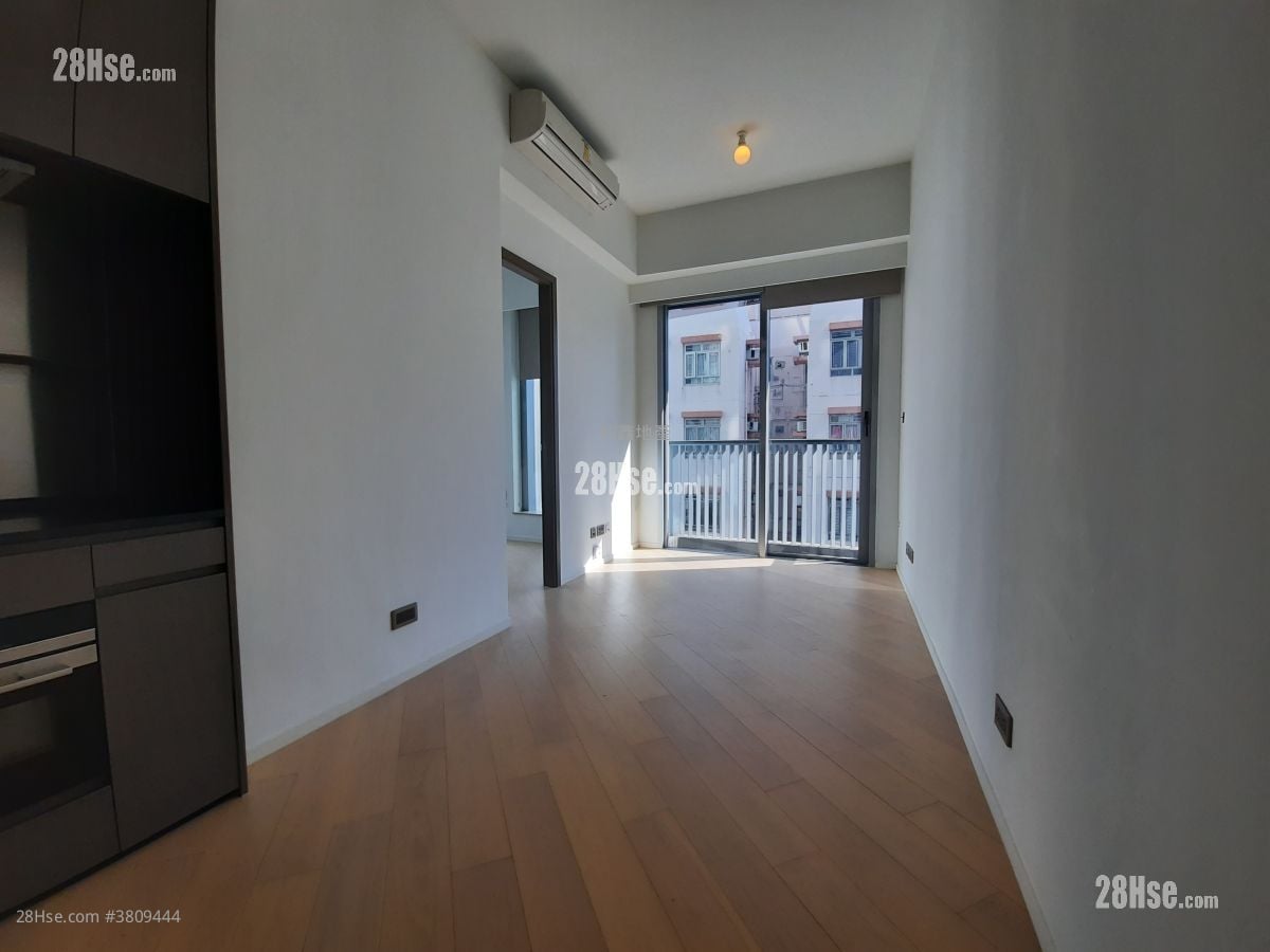 瑧蓺 租盘 1 房 , 1 浴室 339 平方尺