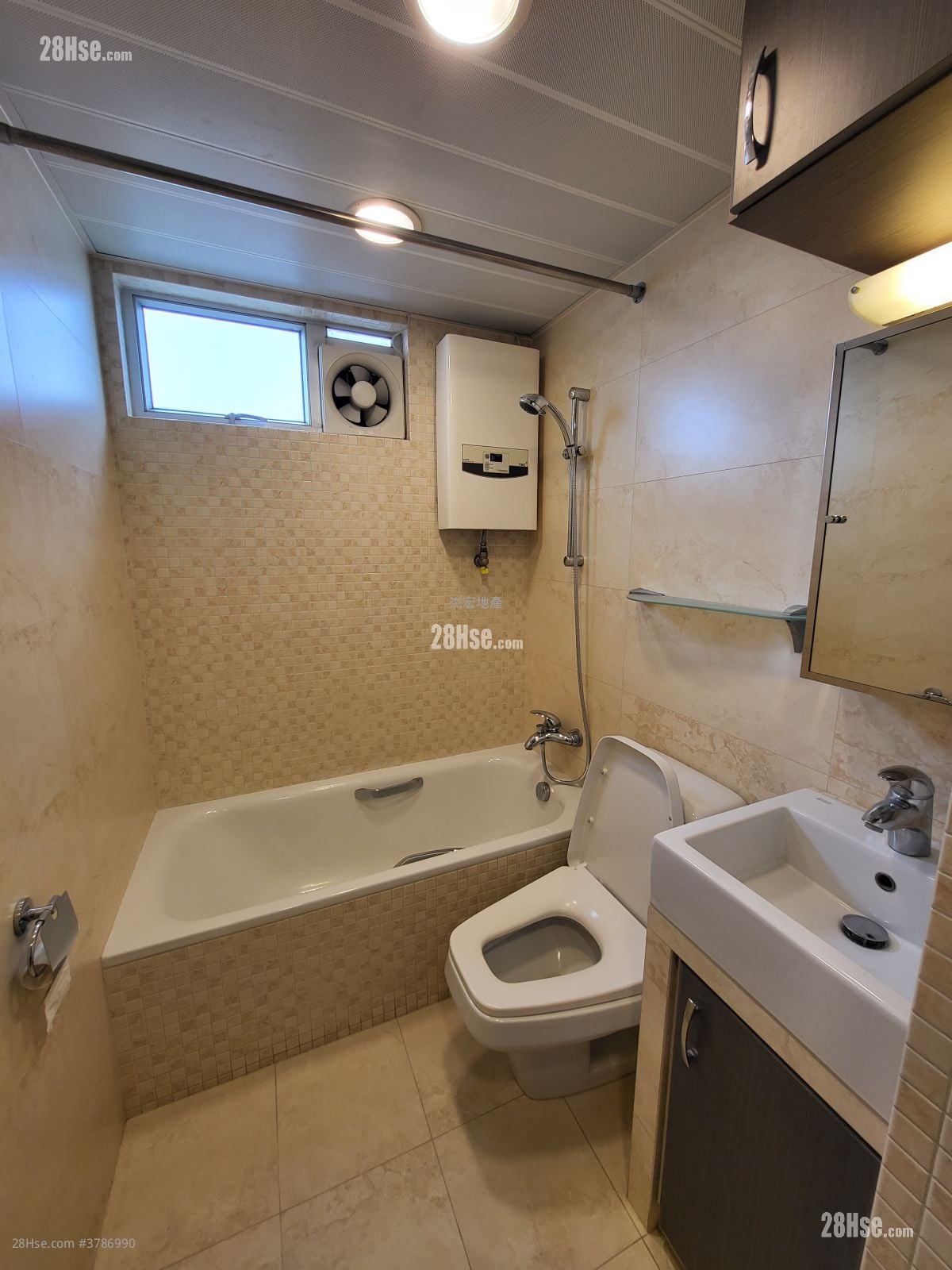 浴室: 沙田第一城 租盘 2 房 , 2 浴室 852 平方尺