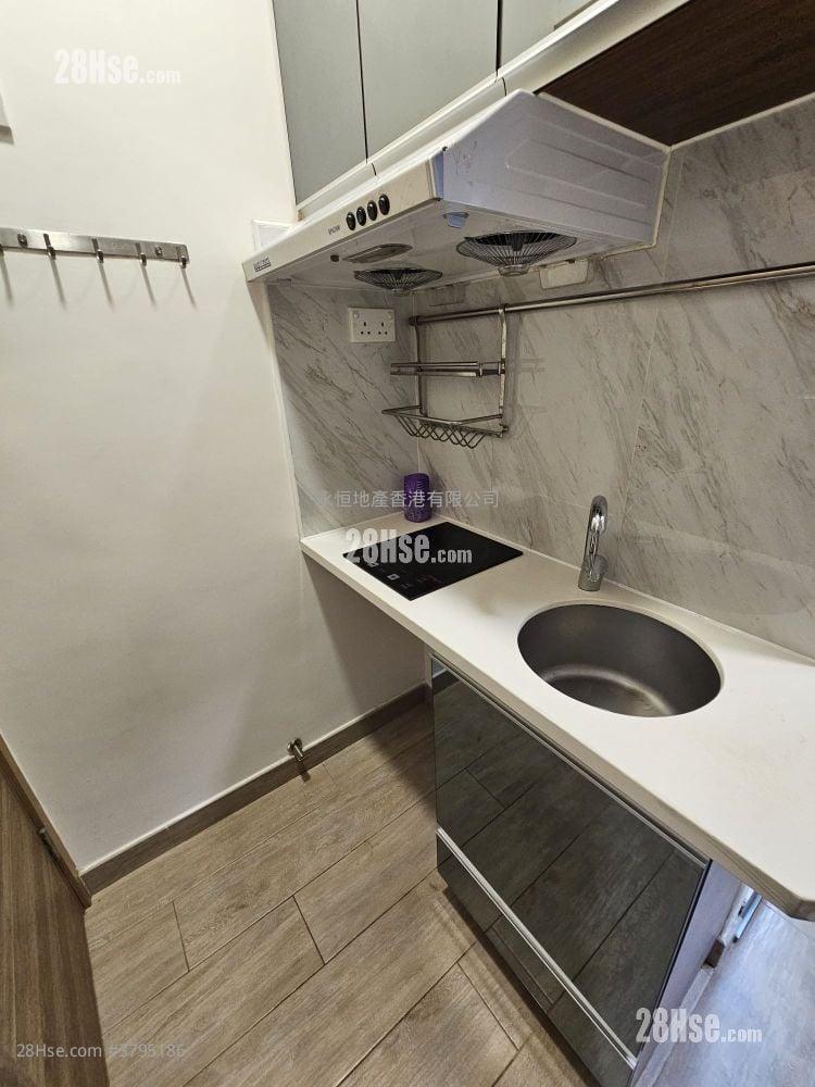 月明楼 租盘 1 浴室 140 平方尺