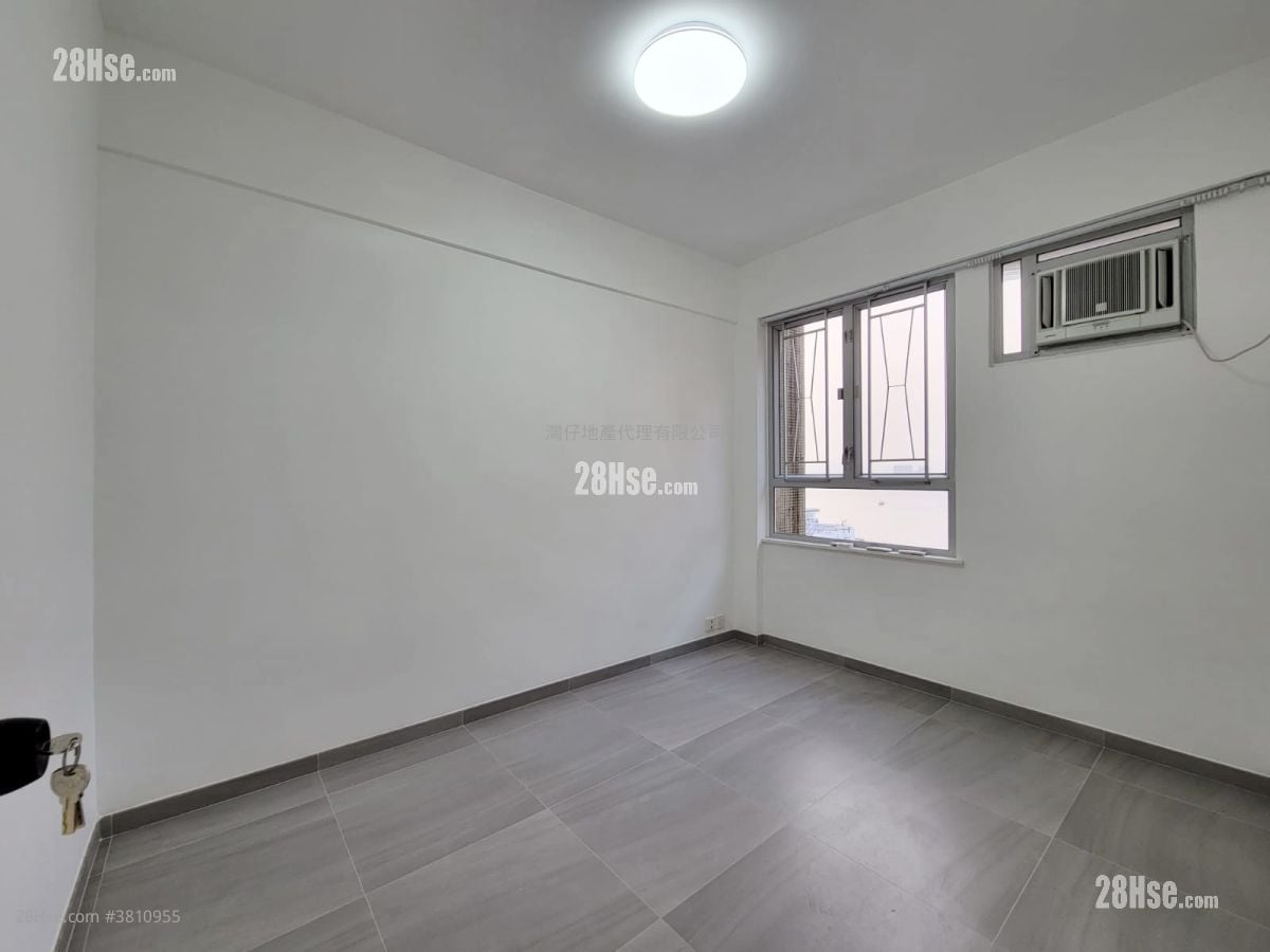 骆克大厦 售盘 2 房 , 1 浴室 552 平方尺