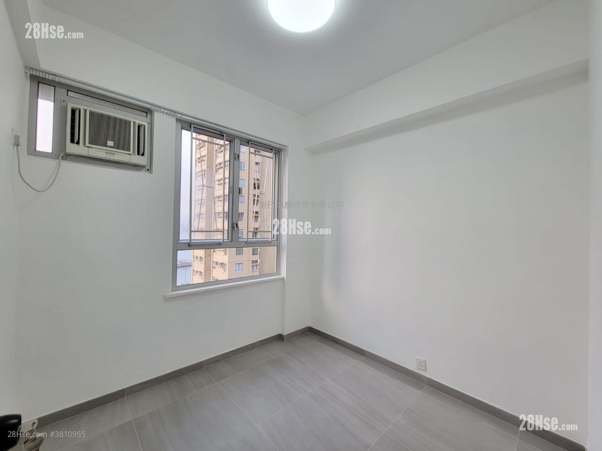 骆克大厦 售盘 2 房 , 1 浴室 552 平方尺