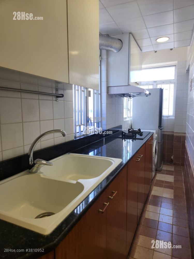 Mei Tung Building Sell Studio , 1 Bathroom 285 ft²