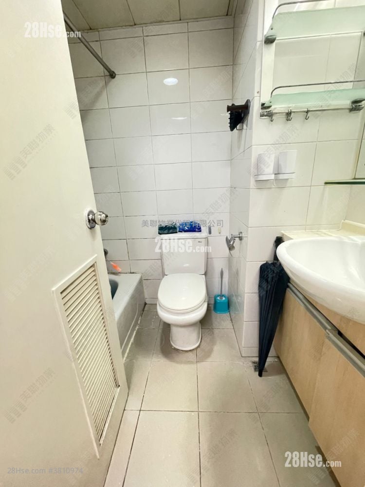 Royal Green Sell 3 Bedrooms 551 ft²