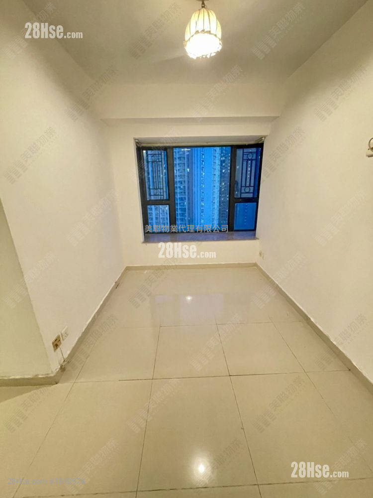 Royal Green Sell 3 Bedrooms 551 ft²