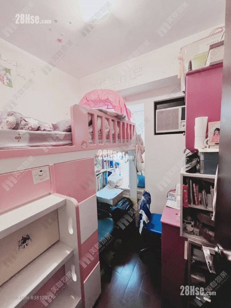 御皇庭 售盘 4 房 690 平方尺