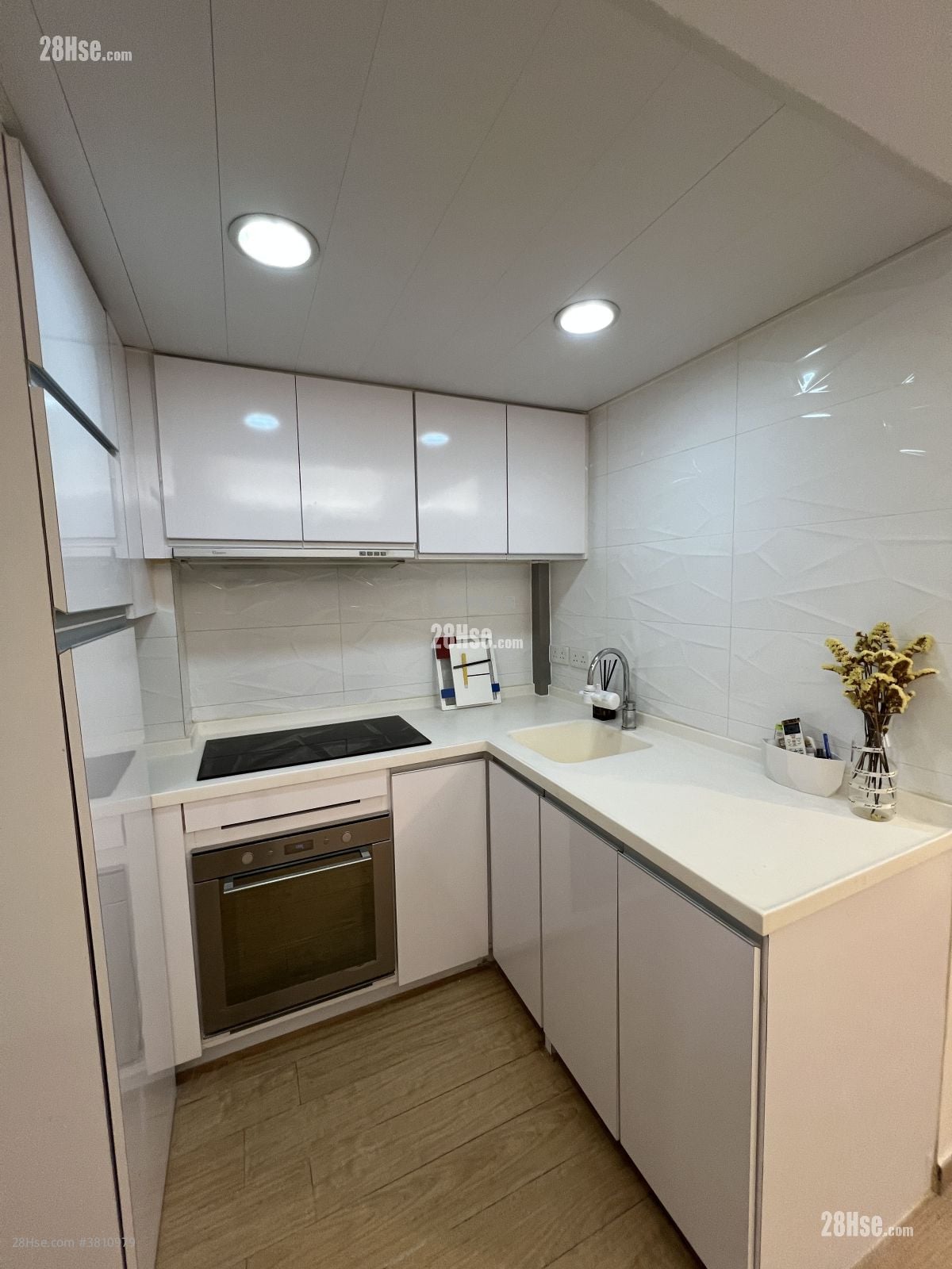 文熙大廈 售盤 1 房 , 1 浴室 336 平方呎