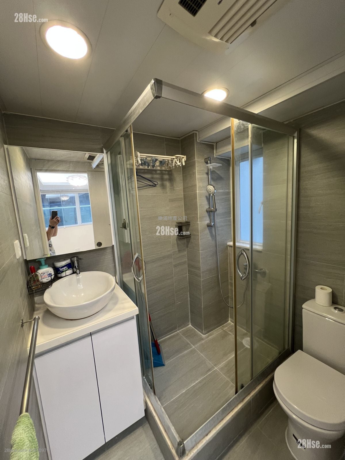 文熙大廈 售盤 1 房 , 1 浴室 336 平方呎