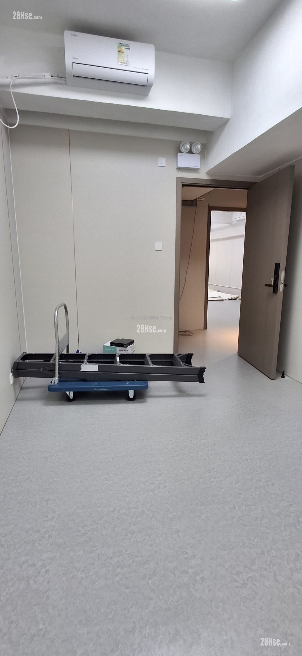 Ka Wing Factory Building Rental