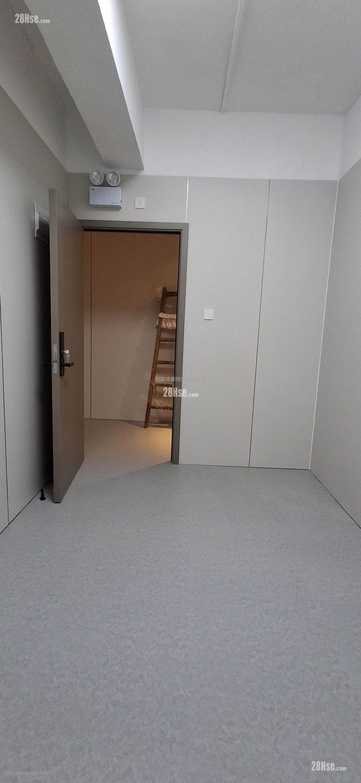 Ka Wing Factory Building Rental