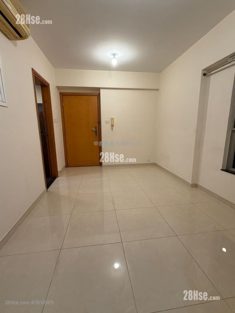 Yoho Town Sell 2 Bedrooms , 1 Bathroom 393 ft²