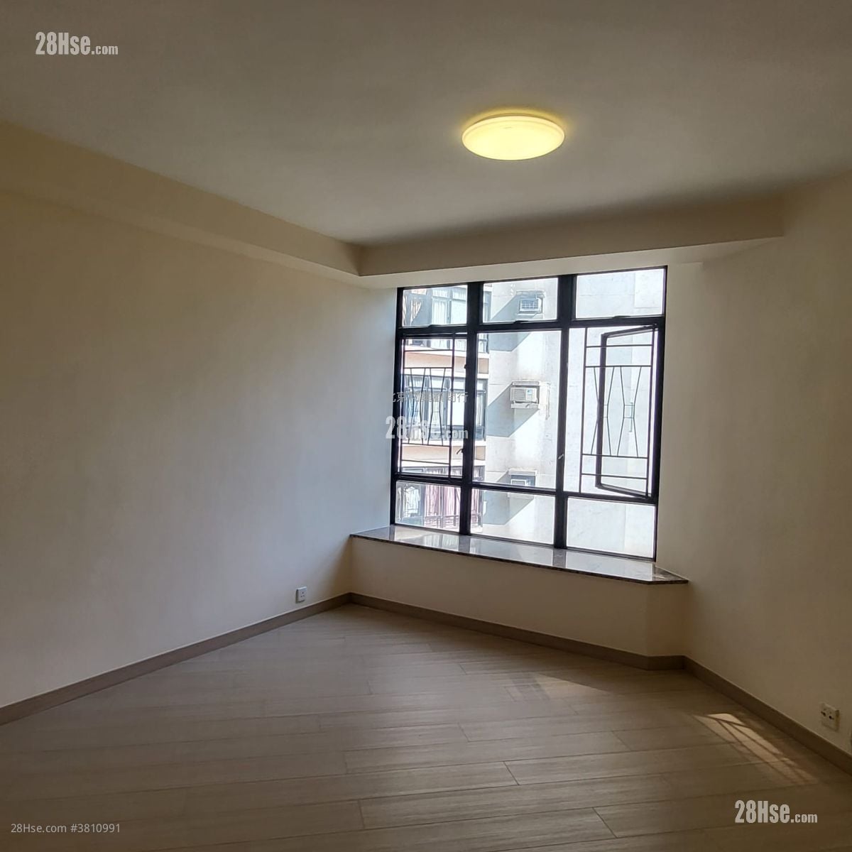 康怡花園 租盤 2 房 , 1 浴室 555 平方呎